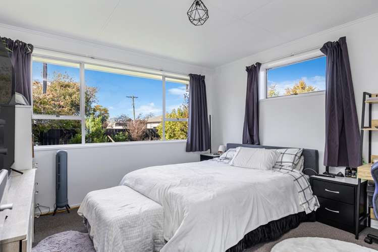 2 Lynley Crescent Blenheim Central_8