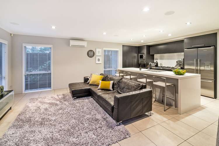 27 Kestev Drive Flat Bush_7