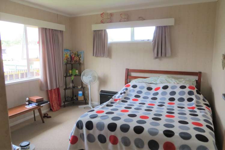 22 Dunlop Crescent Te Aroha_8