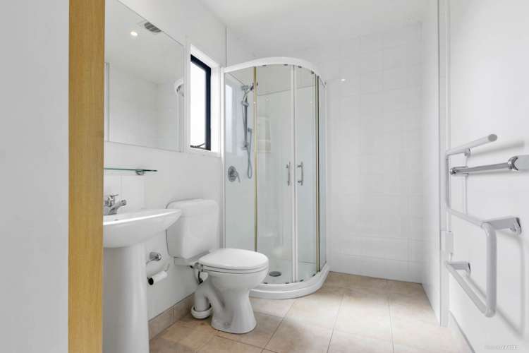 17/2 Armoy Drive East Tamaki_8