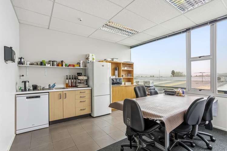 G4/27-29 William Pickering Drive Albany_9