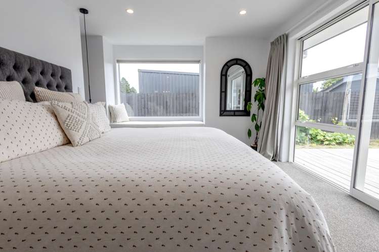 7 Pine Tree Road Hokitika_12