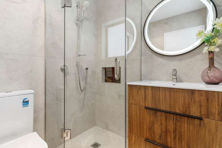 34b Edendale Road Somerville_11