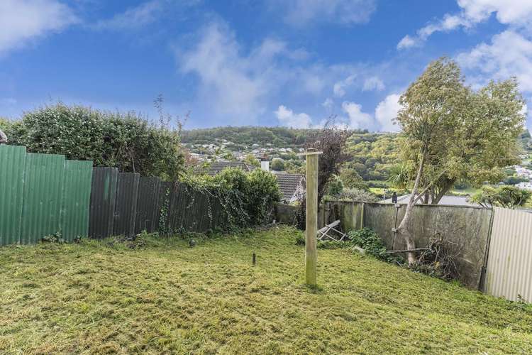 27 Sidey Street Calton Hill_22