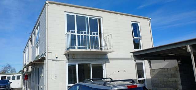 3/2132 Great North Road Avondale_3