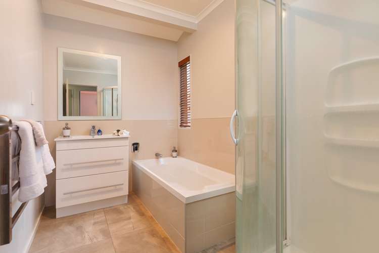 105a Owairaka Avenue Mount Albert_10