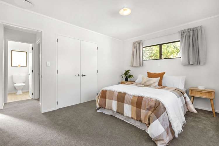 207 Grandview Road Nawton_17