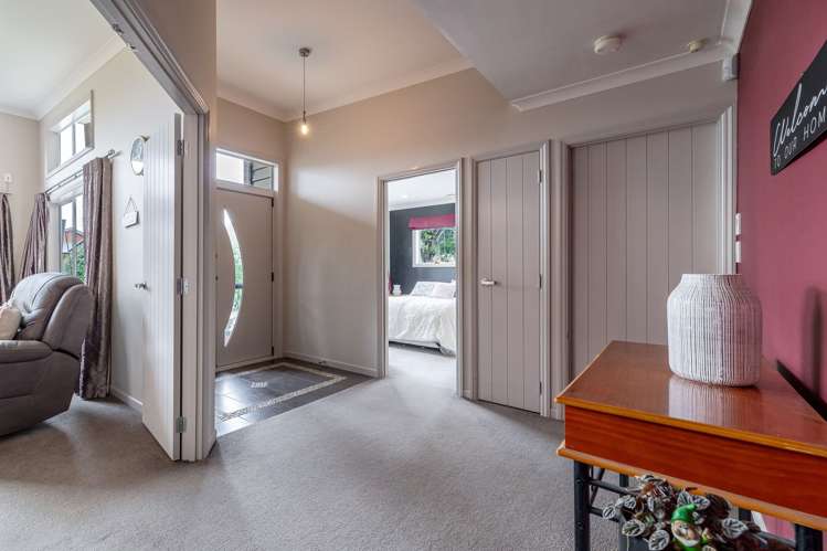 2 Northbrook Court Roslyn_20