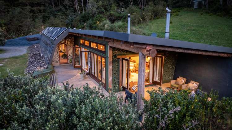 189 Puketui Valley Road Hikuai_4