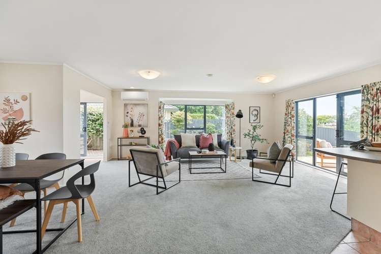 61B Guildford Drive_4