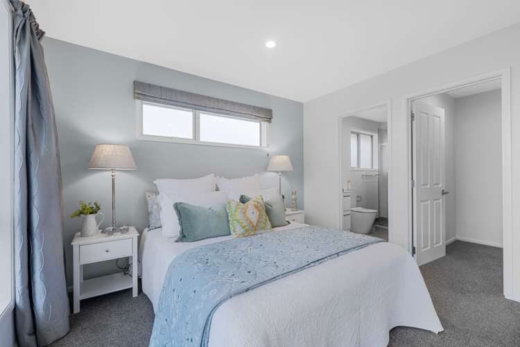 5 Gilders Grove Heathcote Valley_15