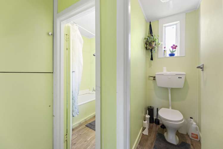 10 Sandown Street Waihola_16