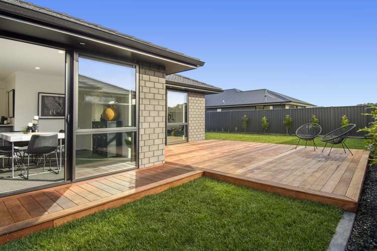 11 Springwater Lane Pyes Pa_12