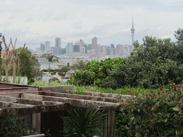 26 Waimana Avenue Northcote Point_9