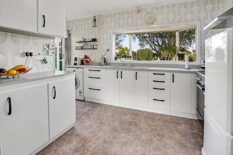 1/14 Palm Avenue Stoke_6