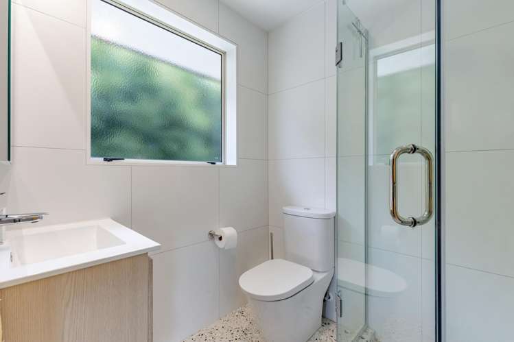 12 Boderg Way East Tamaki_16