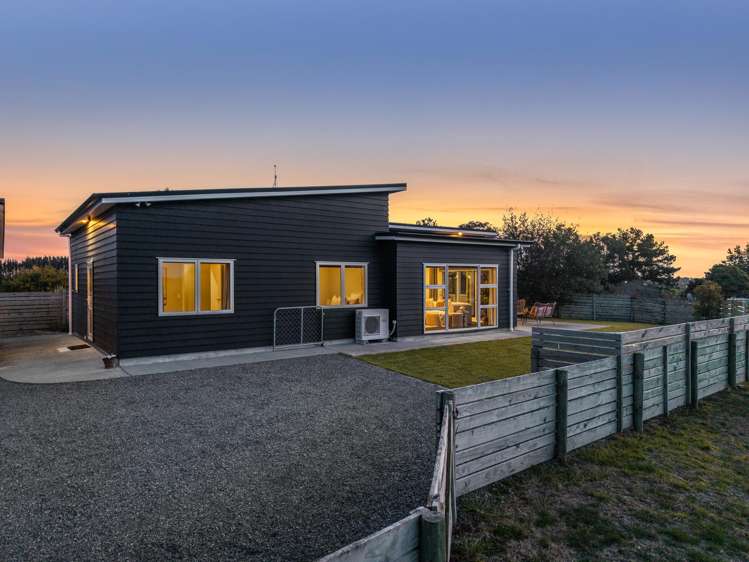 11 Maury Place Foxton_32