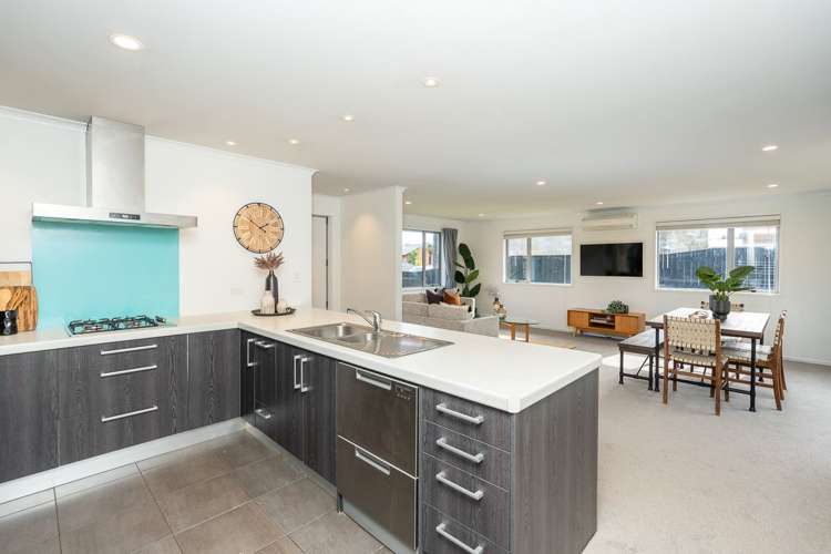 39 Wiltshire Drive Puketaha_4