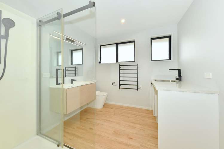 3/738 Ferry Road Woolston_8