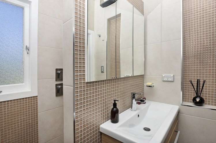 4 Huntingtree Avenue Sandringham_15