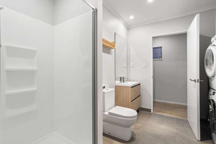 1/71 Hobsonville Point Road Hobsonville_9