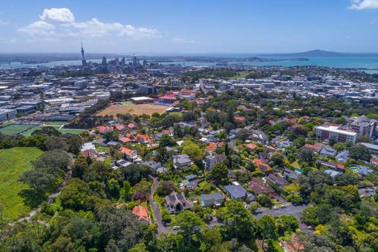 33 Glenfell Place Epsom_5