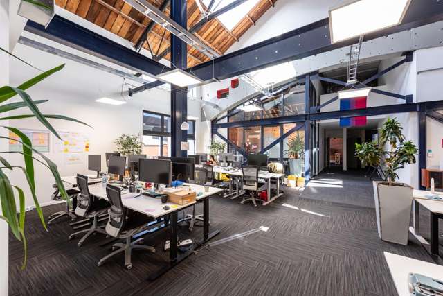 One of a kind office | 612sqm