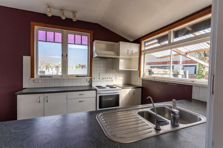 135 Peachgrove Road Hamilton East_13