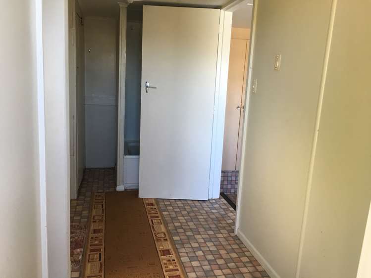 15A Shelley Street Otumoetai_11