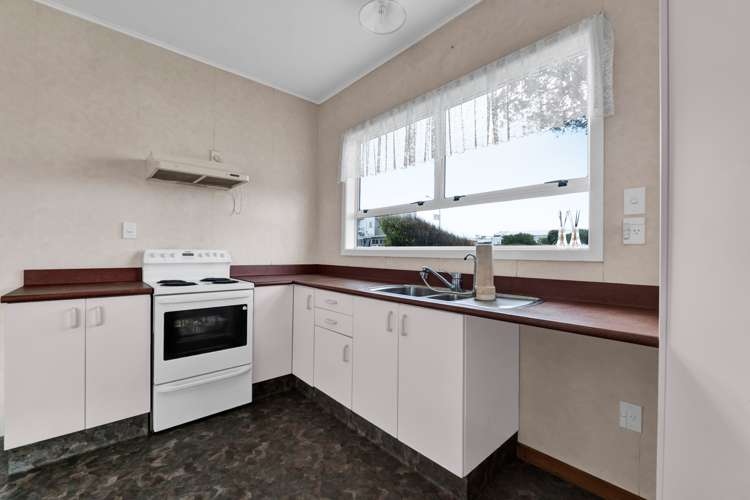 47 Domett Street Opunake_7