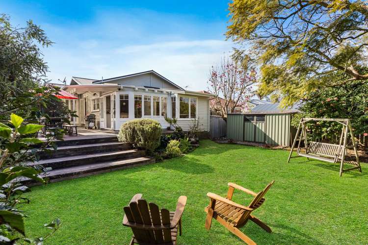 16 Jerram Street Mount Albert_9