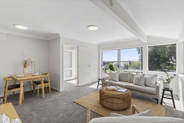 8/4 Woodside Avenue Northcote_2