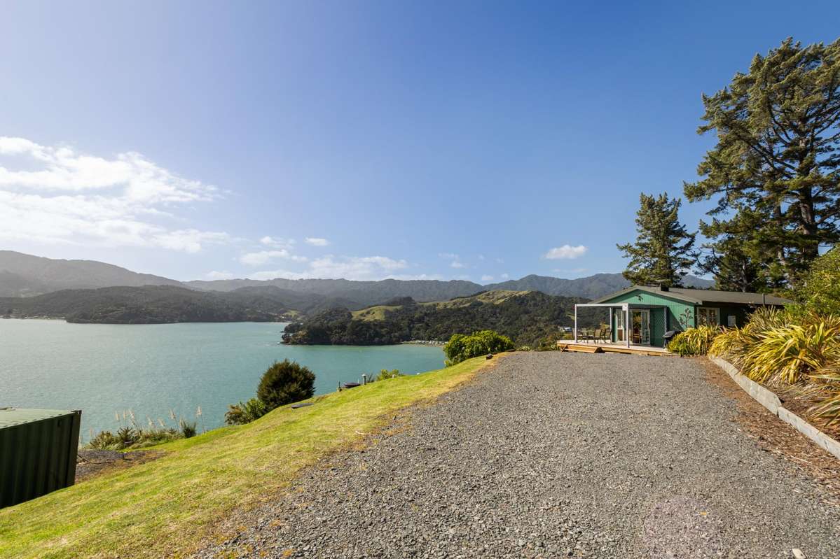 1002 Wyuna Bay Road_1