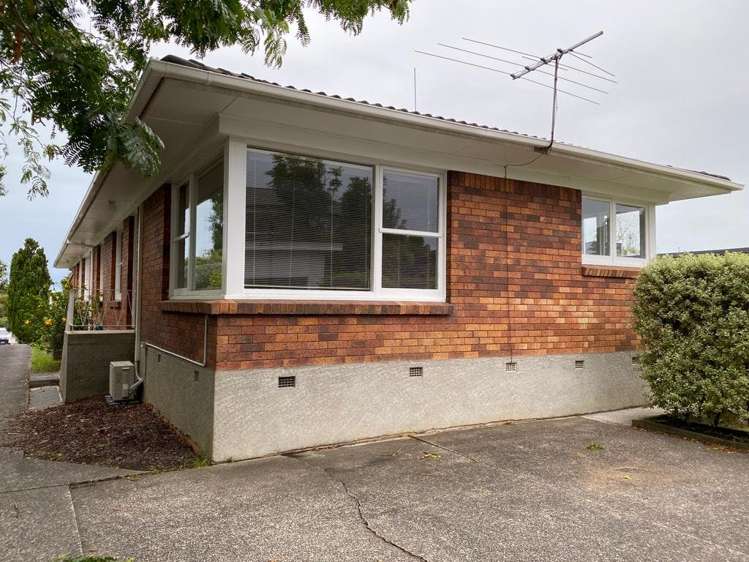 3/2 Margaret Place Milford_0