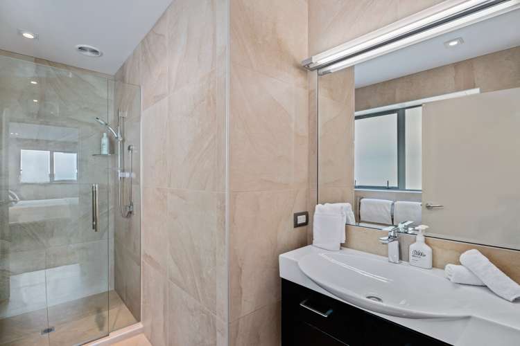 23 Olivers Place Queenstown_17