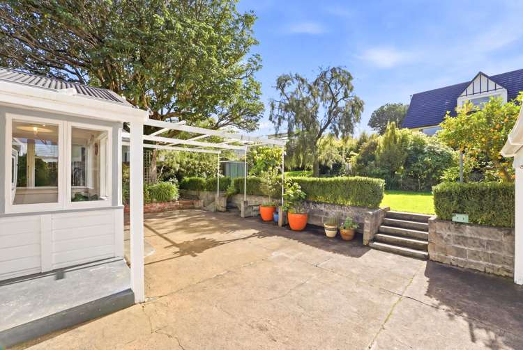 80 Great North Road St Johns Hill_22