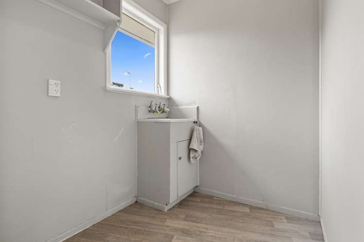 3 Mountbatten Place Papakura_11