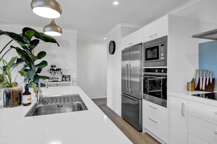 31 Jules Crescent Bell Block_3