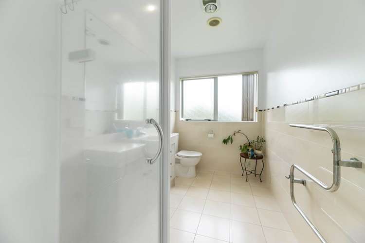 28 Lake Drive Karaka_10