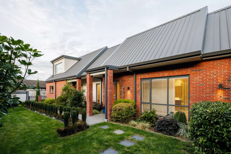 41 Pengover Avenue Leamington_37