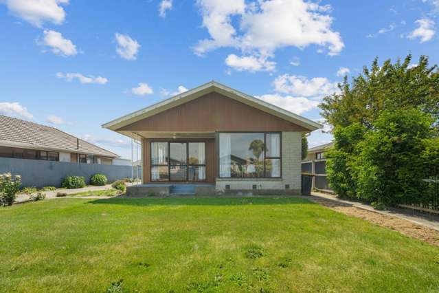 53 Oriana Crescent Hornby_2