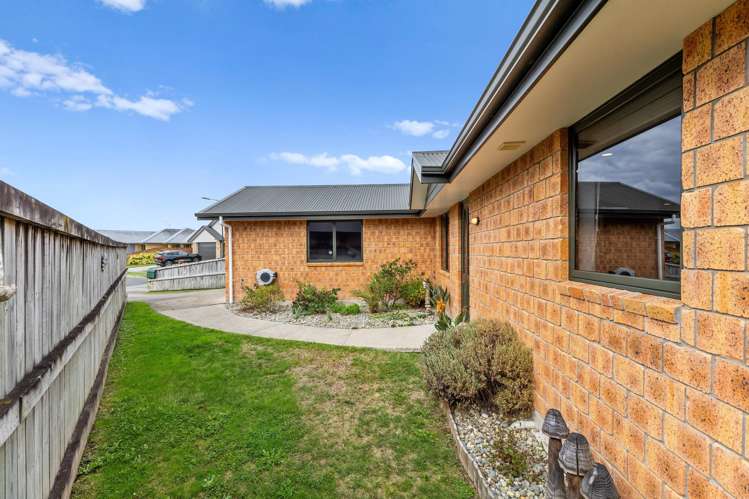 16 Edward Street Grandview Heights_11