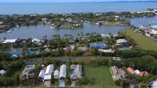 DON'T MISS THIS RARE OPPORTUNITY! -- immaculate and affordable Denarau Island villa in FIJI!