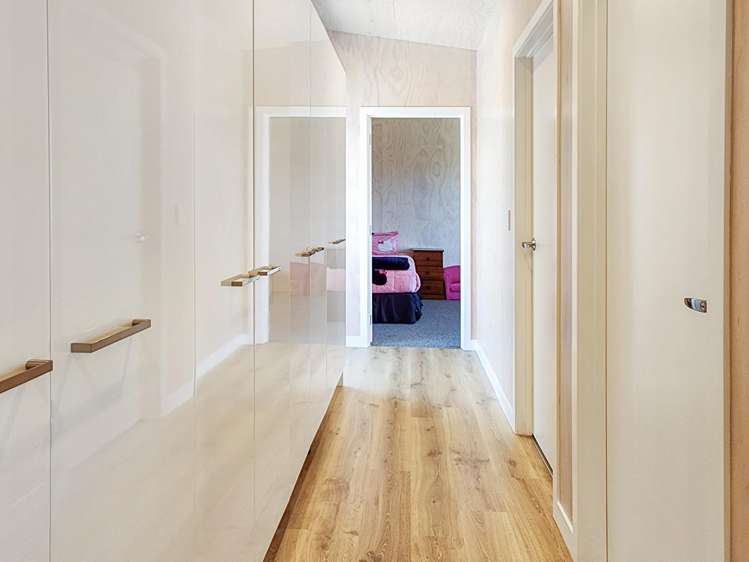 4 Walker Street Riverton_7