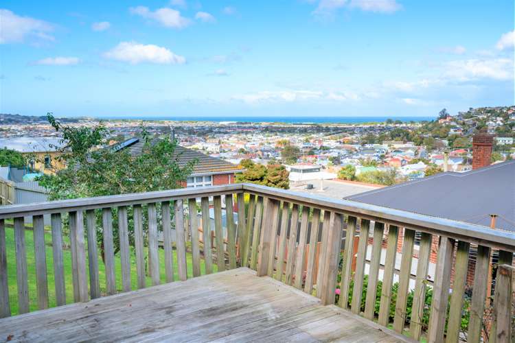 24 Shortland Street Caversham_18