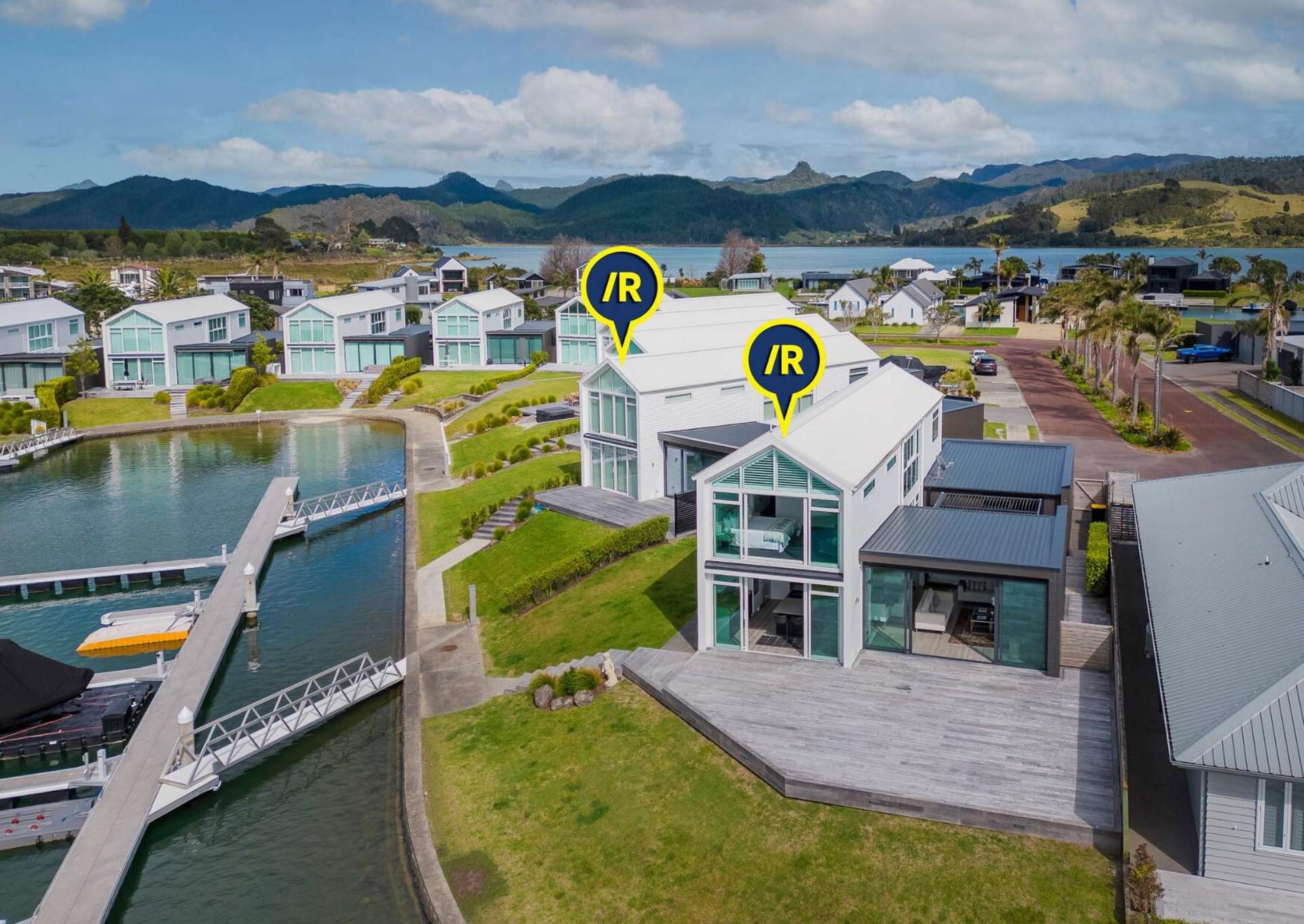 148 Motu Hei Pauanui_0