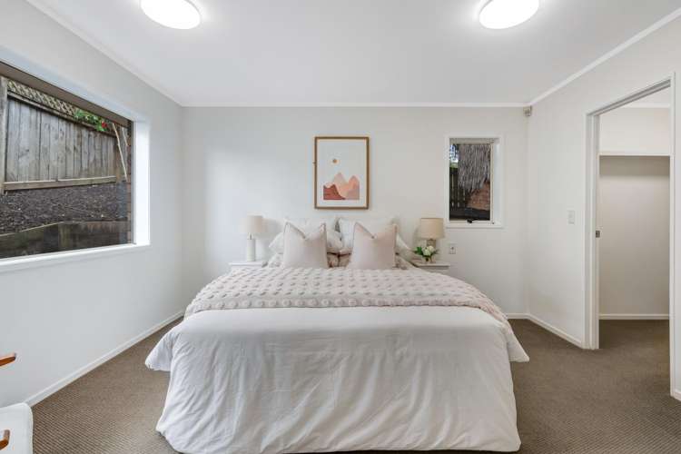 9 Goldfinch Rise Unsworth Heights_10