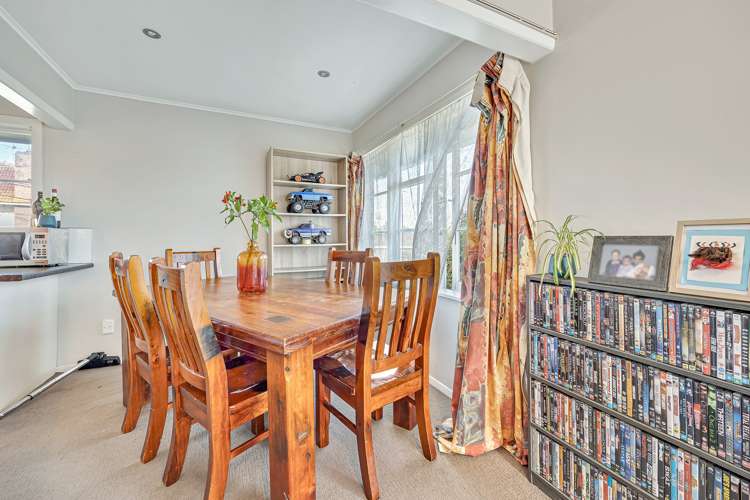 28 Buller Crescent Manurewa_6