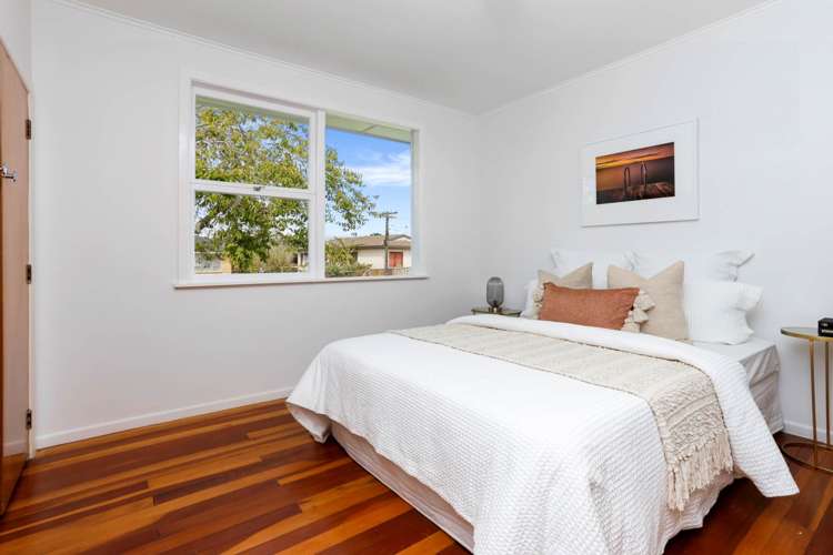 12 Fruitvale Road New Lynn_11