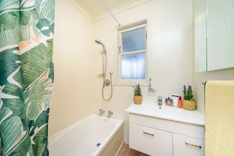 186 Tremaine Avenue Westbrook_15